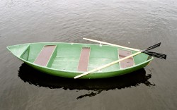 Какие пластиковые лодки для рыбалки качественнее и дешевле?